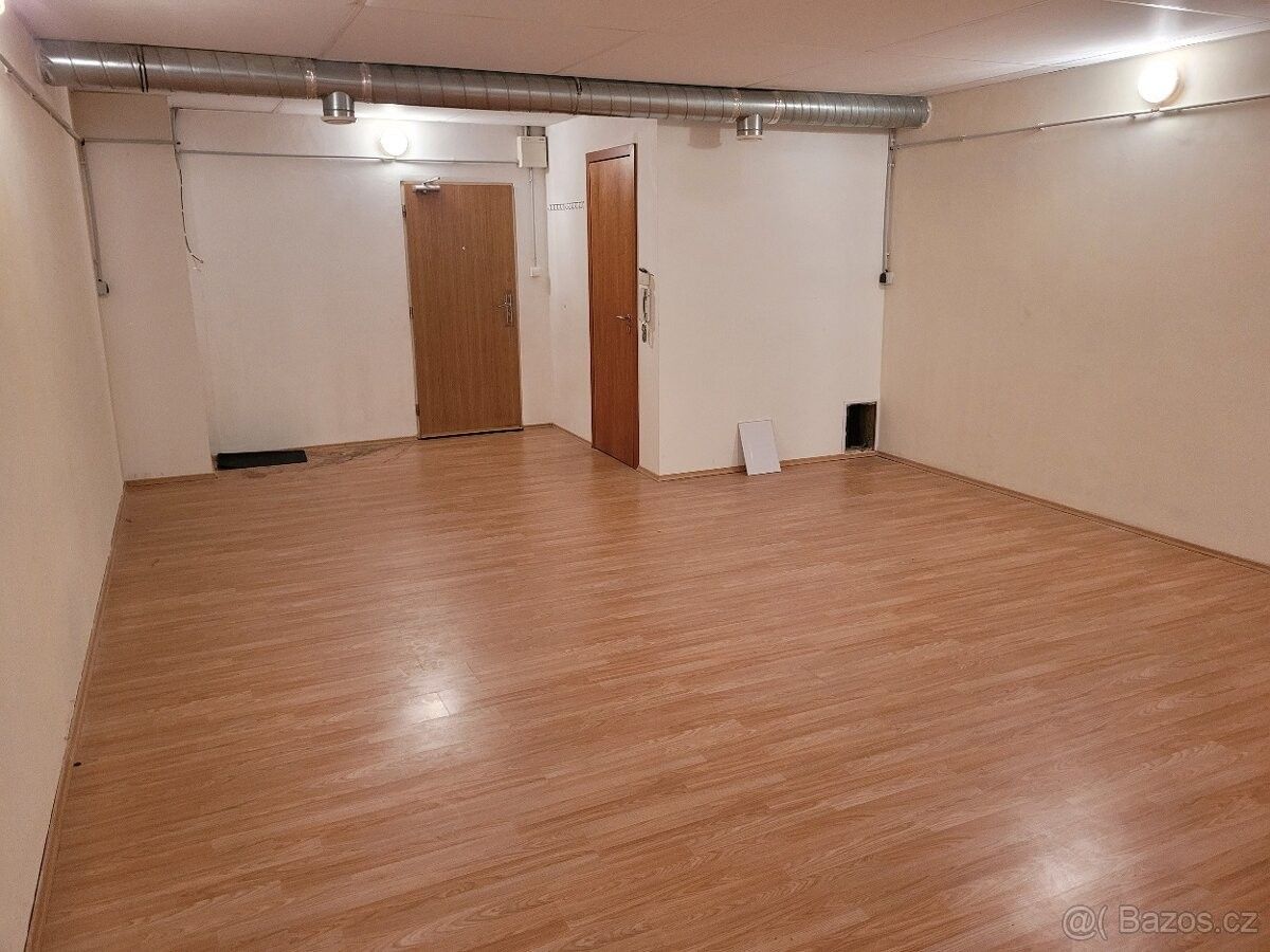 Pronájem sklad - Praha, 148 00