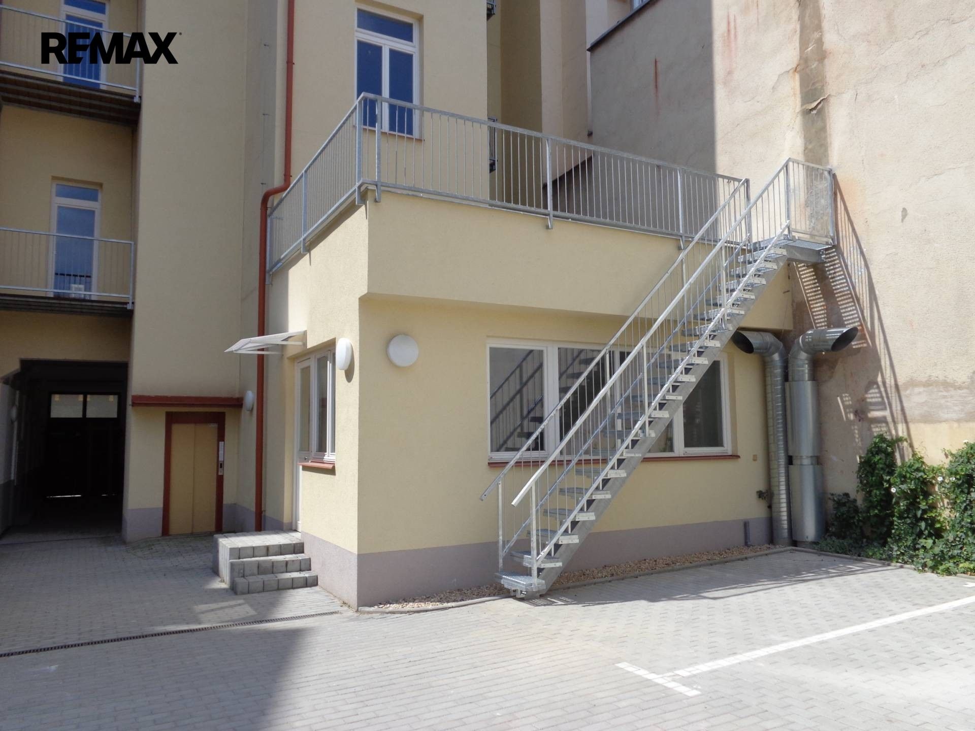 Prodej pozemek - Štítného 591, Praha Žižkov, 153 m² - 5