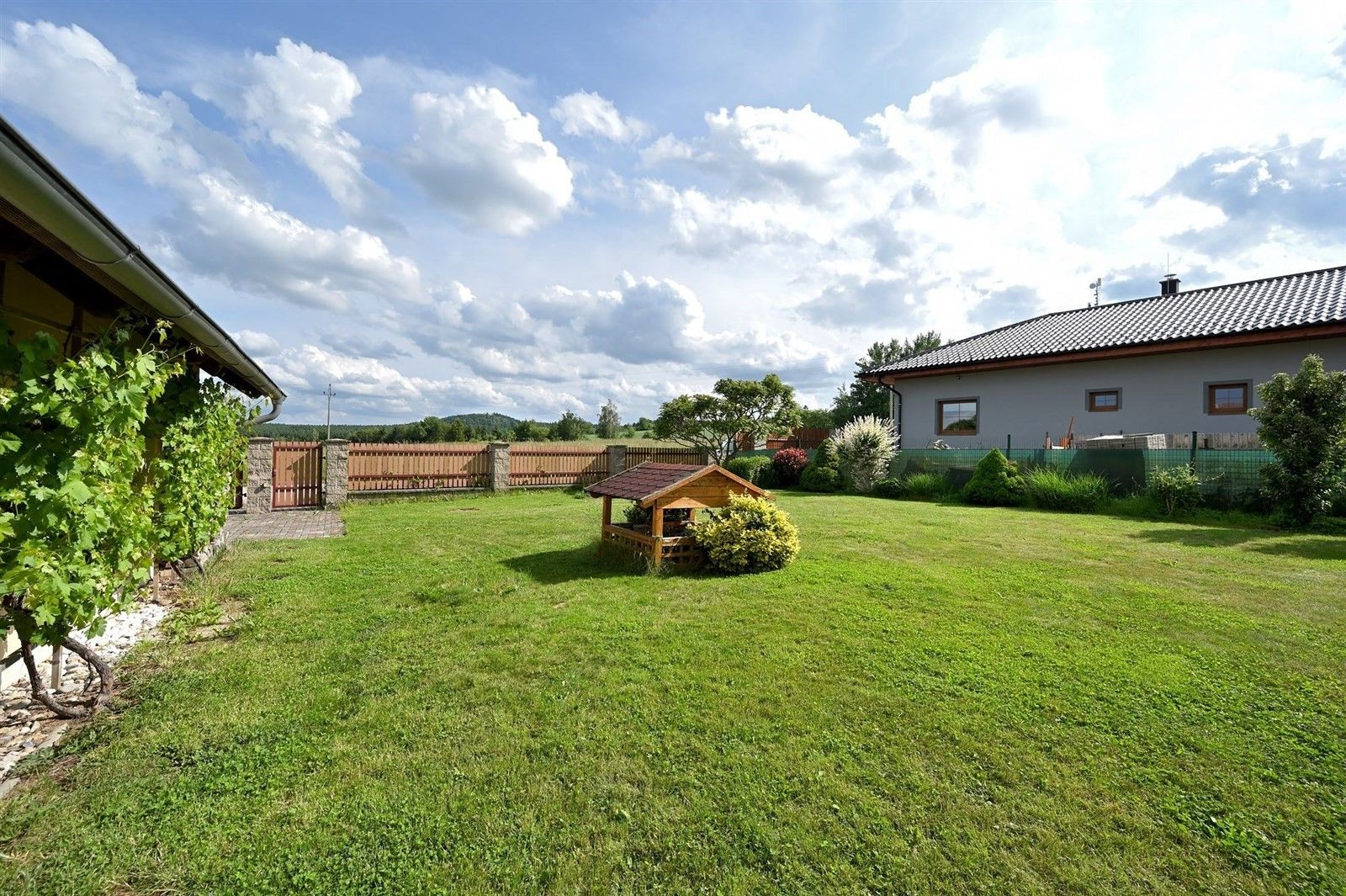 Prodej rodinný dům - Lhota pod Radčem, 175 m²