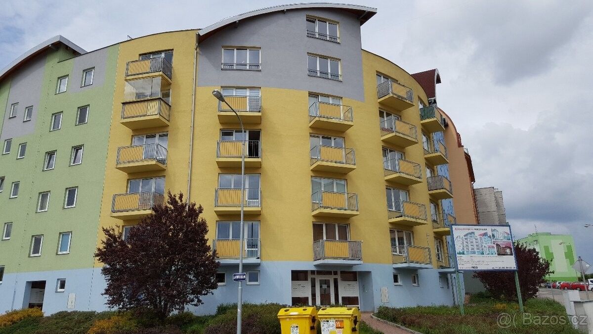 Byty, Jindřichův Hradec, 377 01