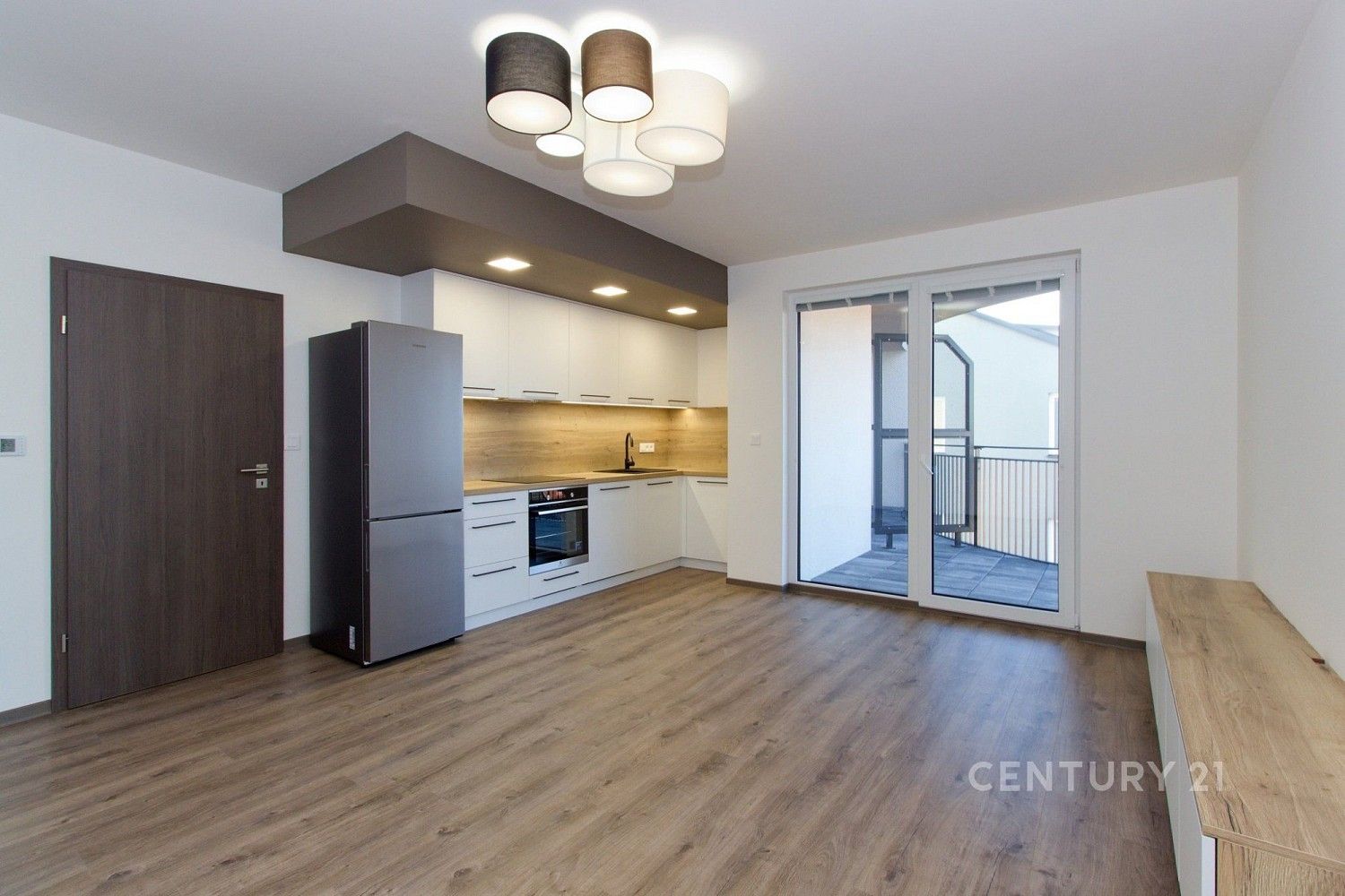 2+kk, Plzeň - Jižní Předměstí, okres Plzeň-město, Plzeňský kraj, 61 m² - 1
