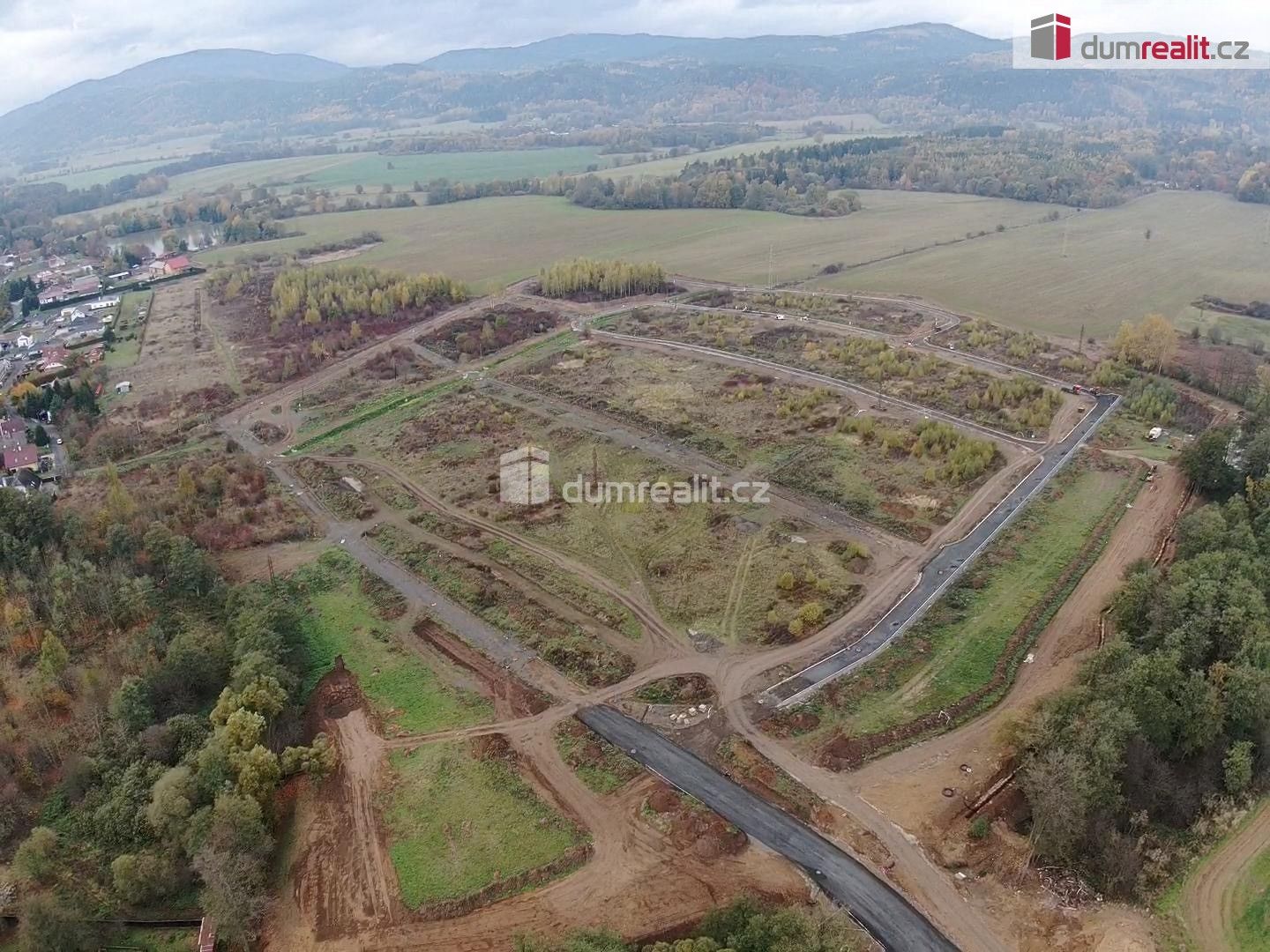 Prodej pozemek pro bydlení - Kfely, Ostrov, 1 659 m²