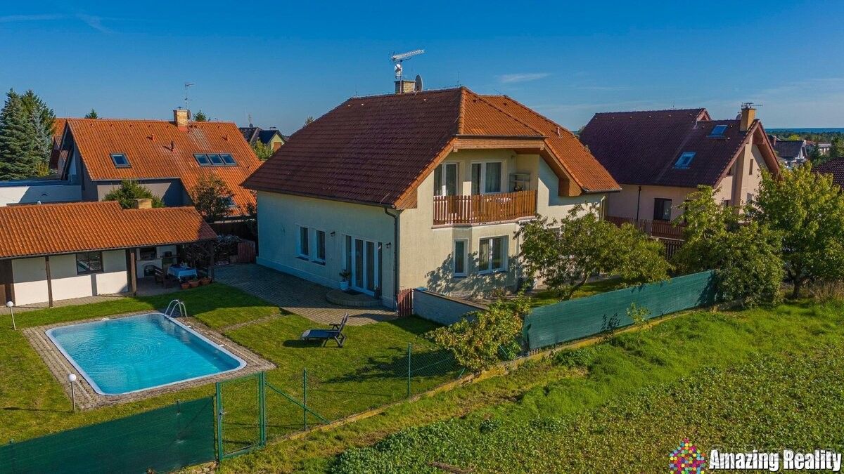 Rodinné domy, Šestajovice, 250 92