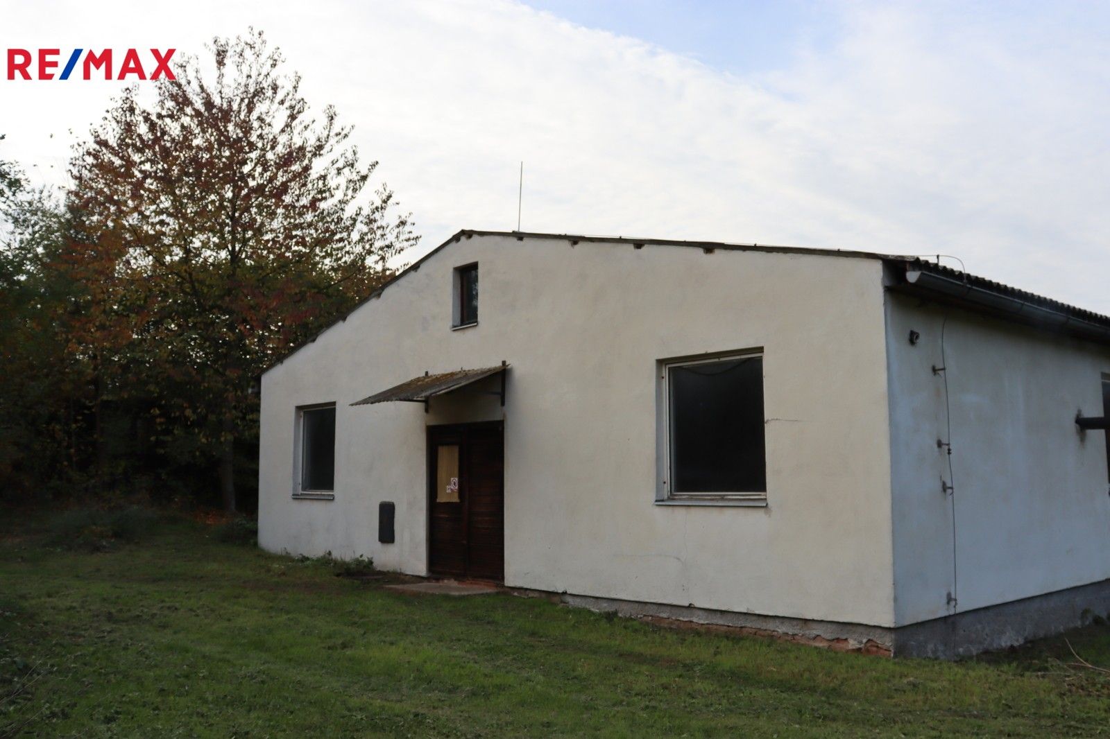 Obchodní prostory, Petrohrad, 682 m²