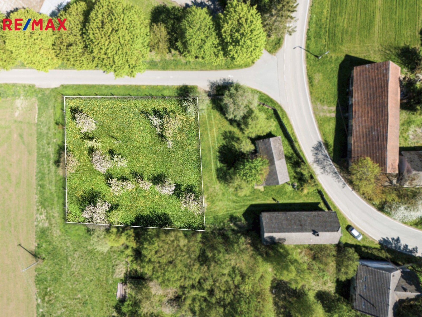 Prodej pozemek pro bydlení - Chrtníč, 1 m²