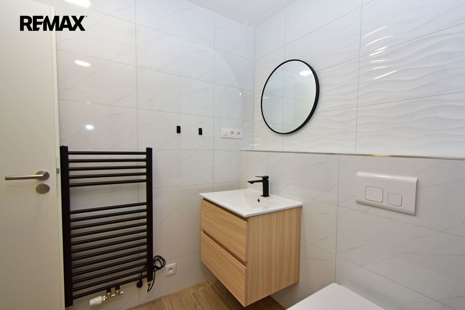 Byt 1+kk · 30 m² · Praha - Kbely, okres Praha 19, Hlavní město Praha - 3