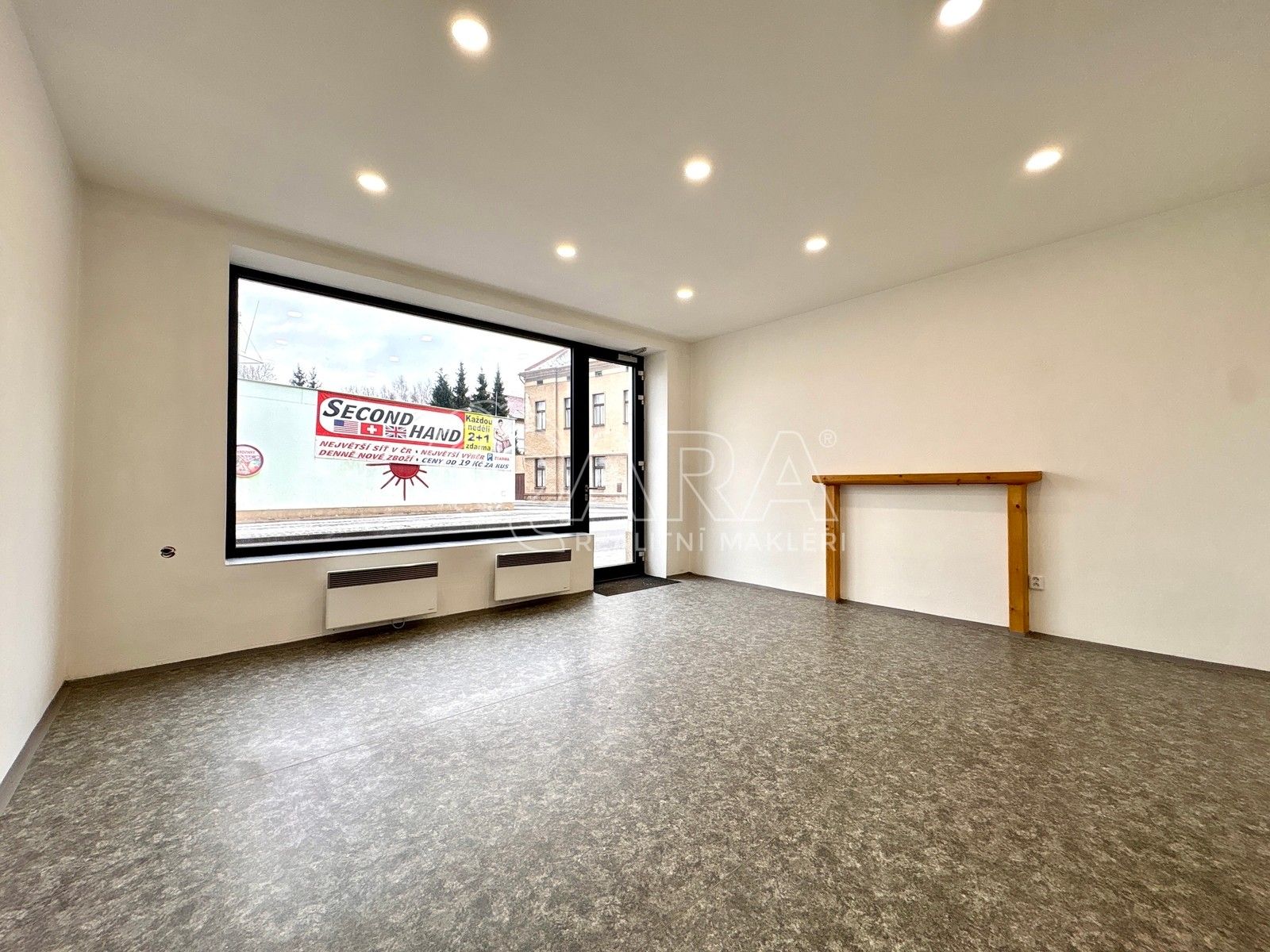 Obchodní prostory, Hostovského, Hronov, 46 m²