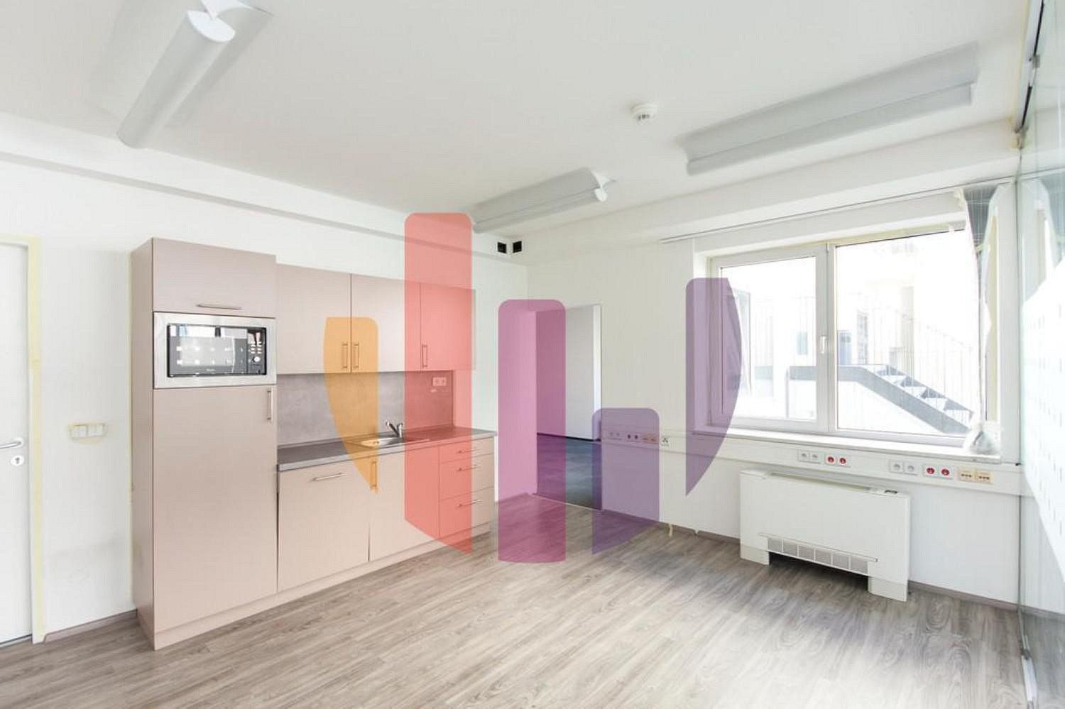 Pronájem kancelář - Praha - Smíchov, okres Praha 5, Hlavní město Praha, 215 m² - 5