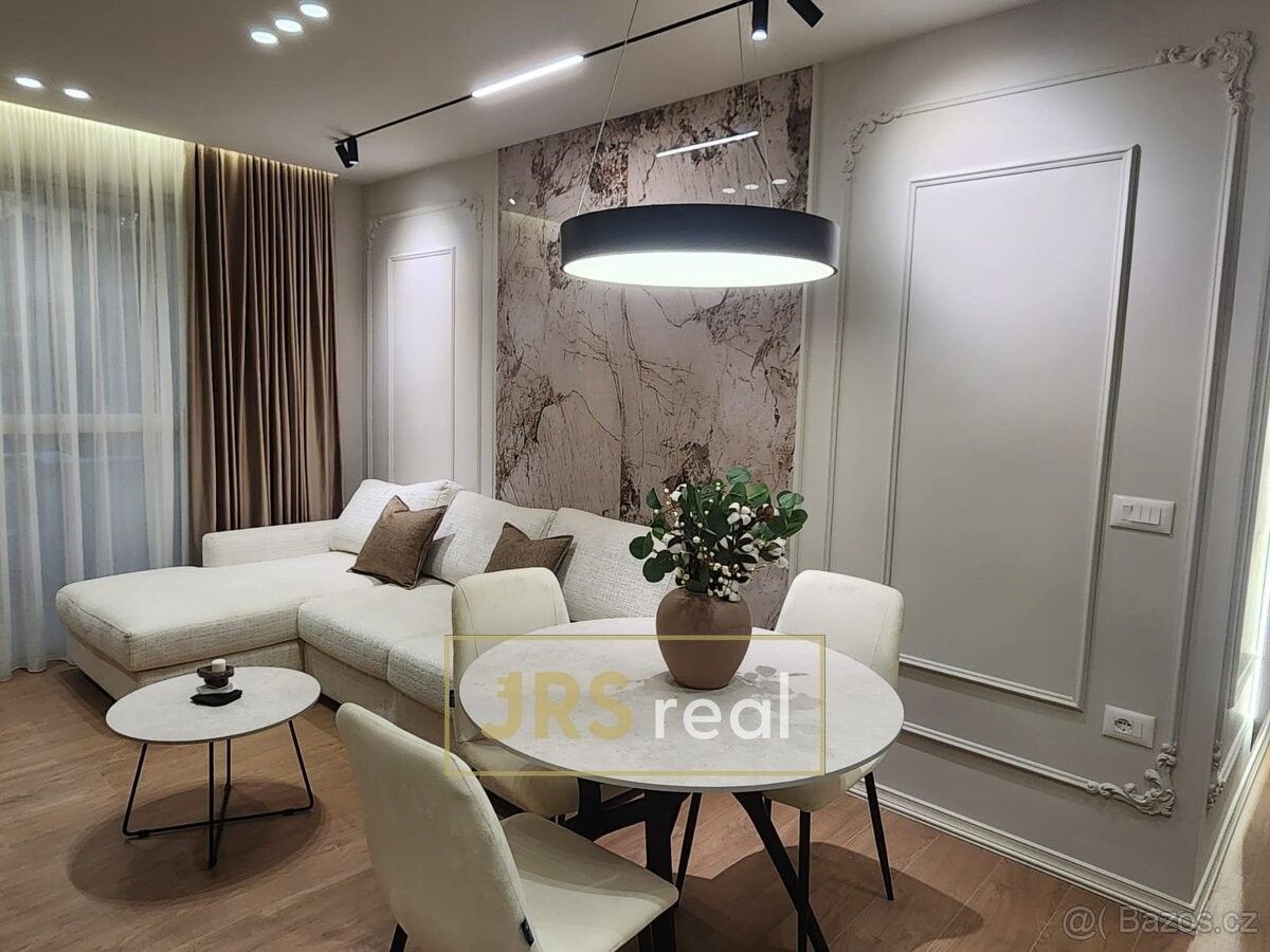 Prodej byt - 987 66, Zahraničí