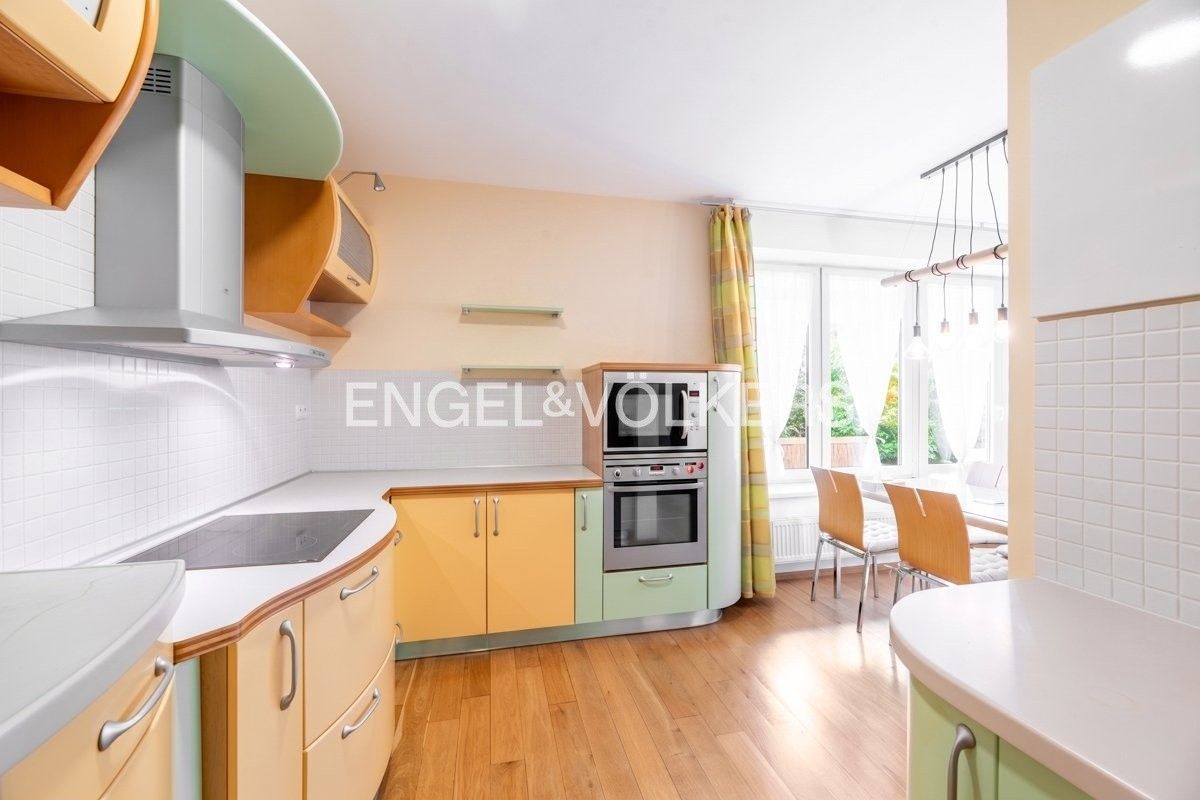 Prodej rodinný dům - Od Cholupic 560, Dolní Břežany, 170 m² - 5