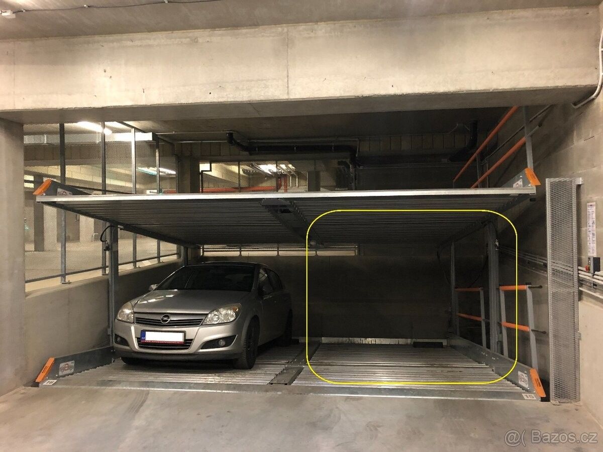 Garáže, Brno, 602 00