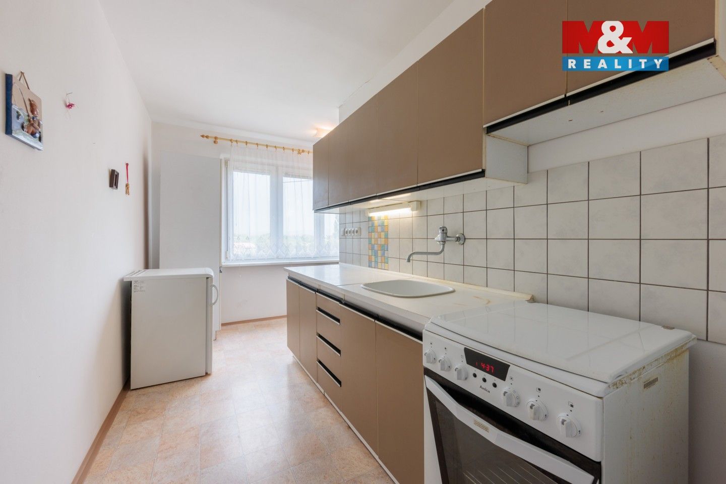 Pronájem byt 2+1 - U Stadionu, Cheb, 60 m²