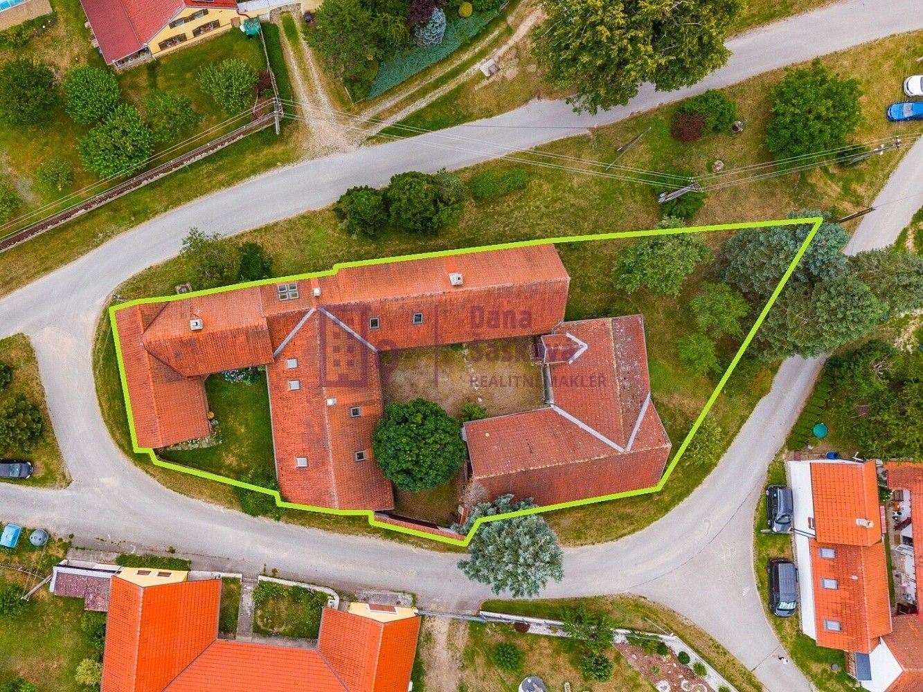 Rodinné domy, Pluhův Žďár - Mostečný, okres Jindřichův Hradec, 566 m² - 2