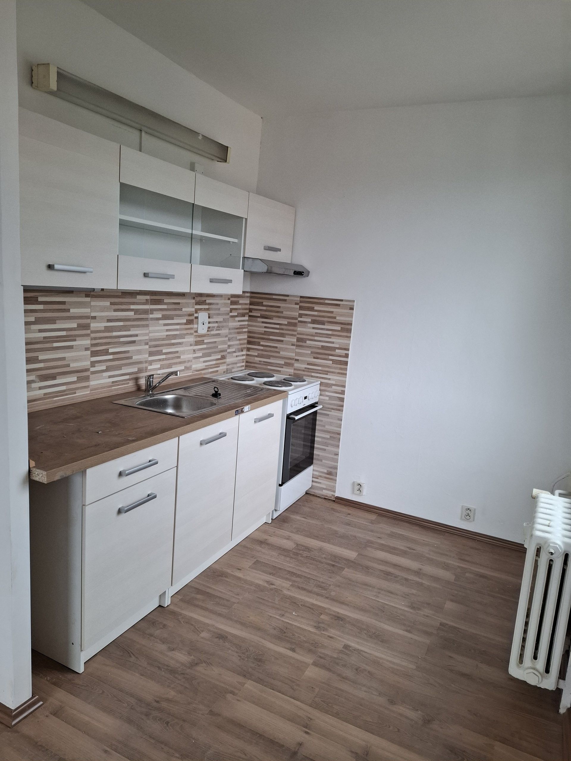 2+kk, Síbova, Bílina, 40 m²