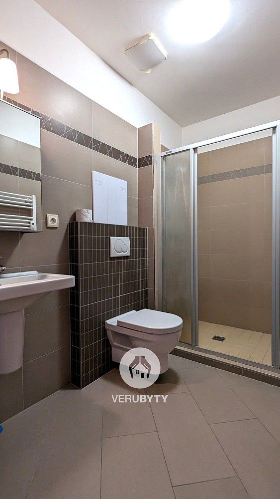 Byt 2+kk · 40 m² · Štítného, Praha 3 - Žižkov - 4