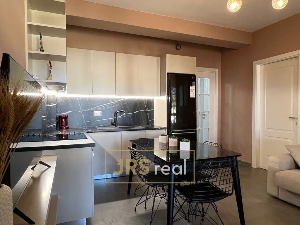 Prodej byt - 987 66, Zahraničí