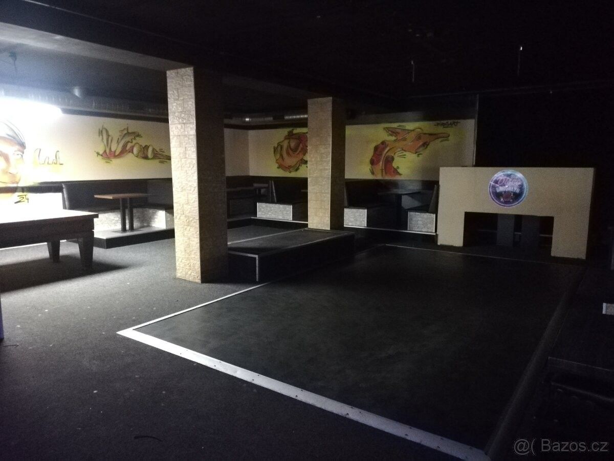 Obchodní prostory, Uničov, 783 91