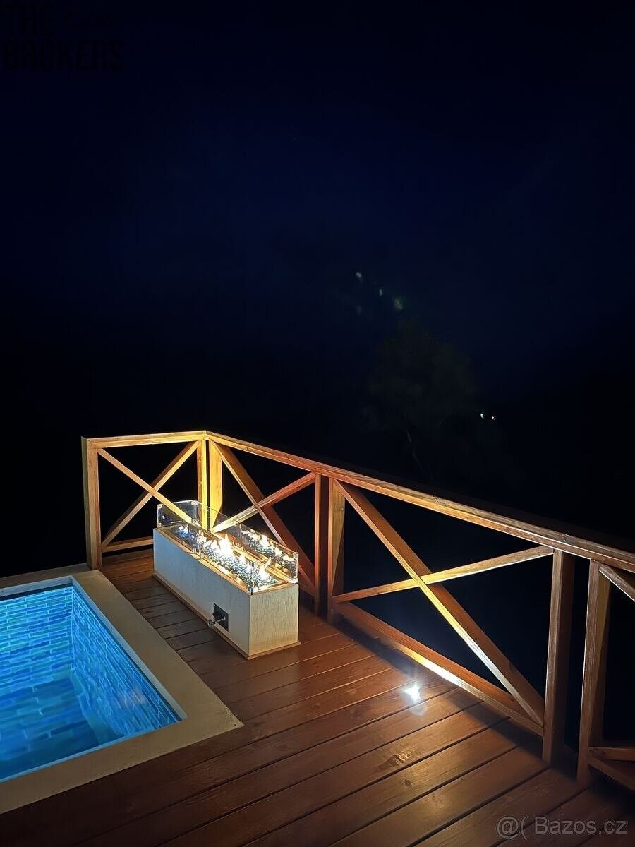 Prodej rodinný dům - 987 66, Zahraničí