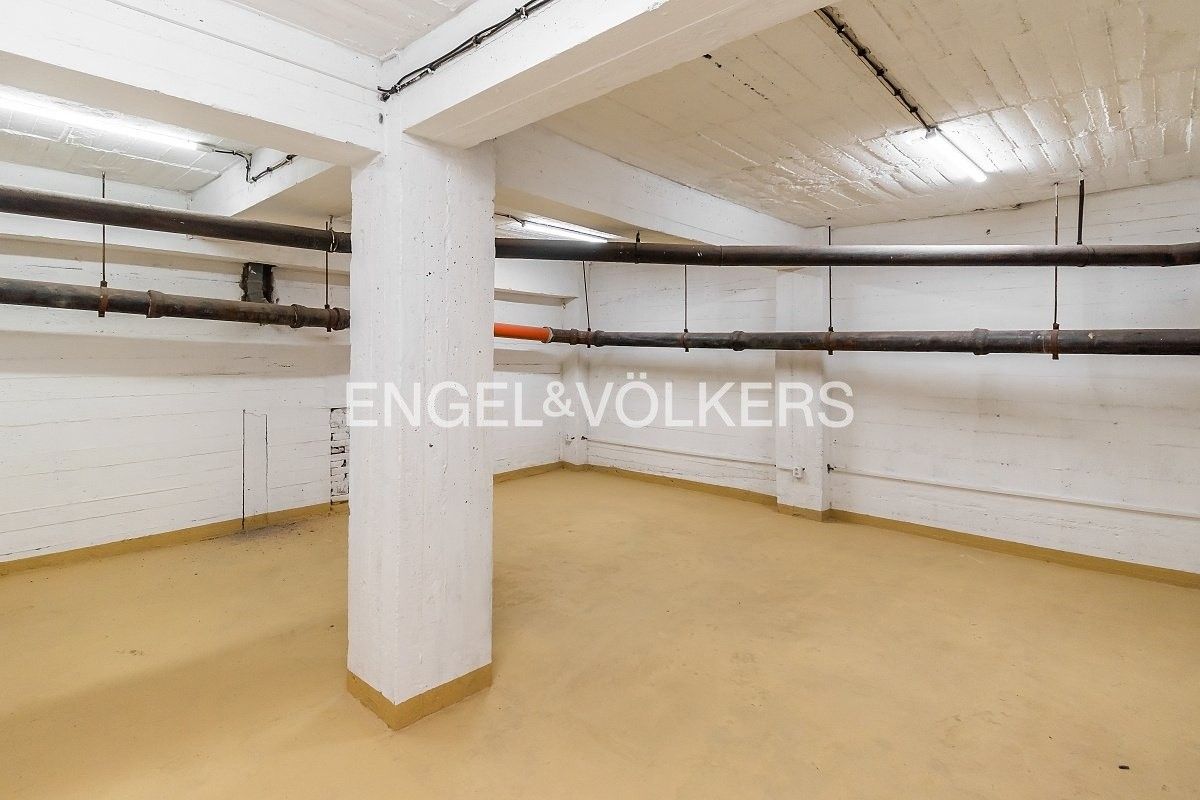 Sklady, Za Hládkovem 975, Praha Střešovice, 45 m² - 1