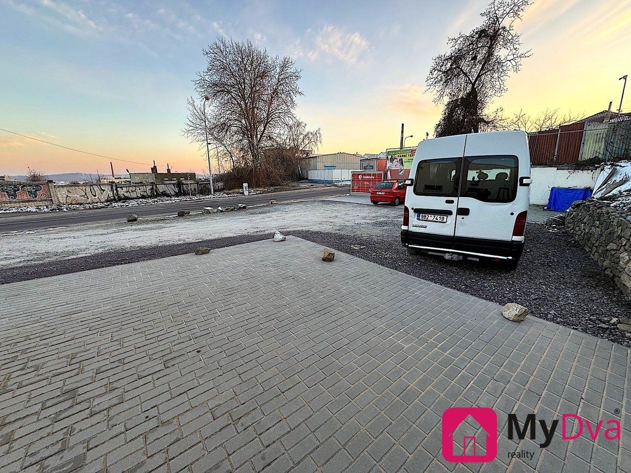 Pronájem obchodní prostory - Průmyslová, Znojmo, 60 m²