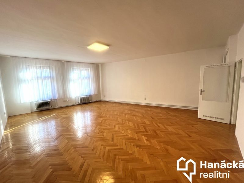 Pronájem byt 1+1 - Olomouc, 53 m² - 5