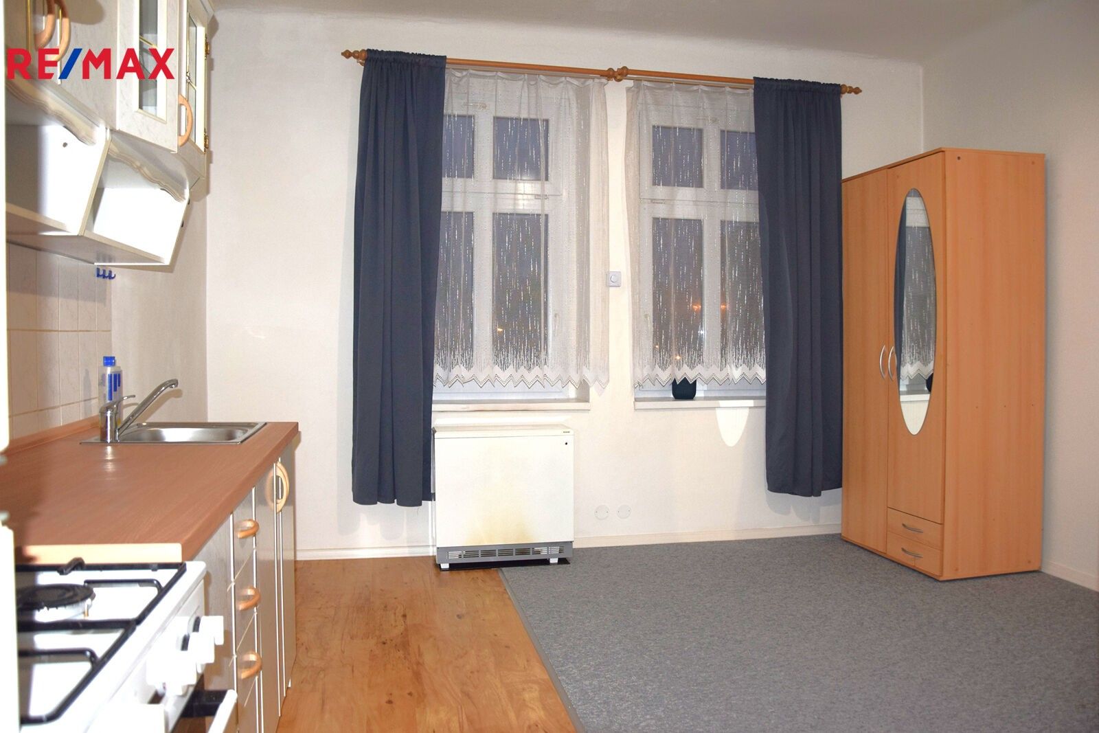 Pronájem byt 1+kk - Masarykova, Plzeň, 24 m²