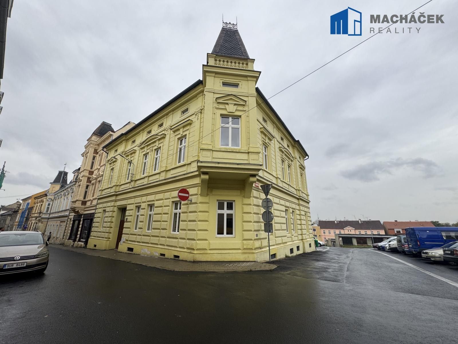 3+kk, Míru, Duchcov, 68 m²