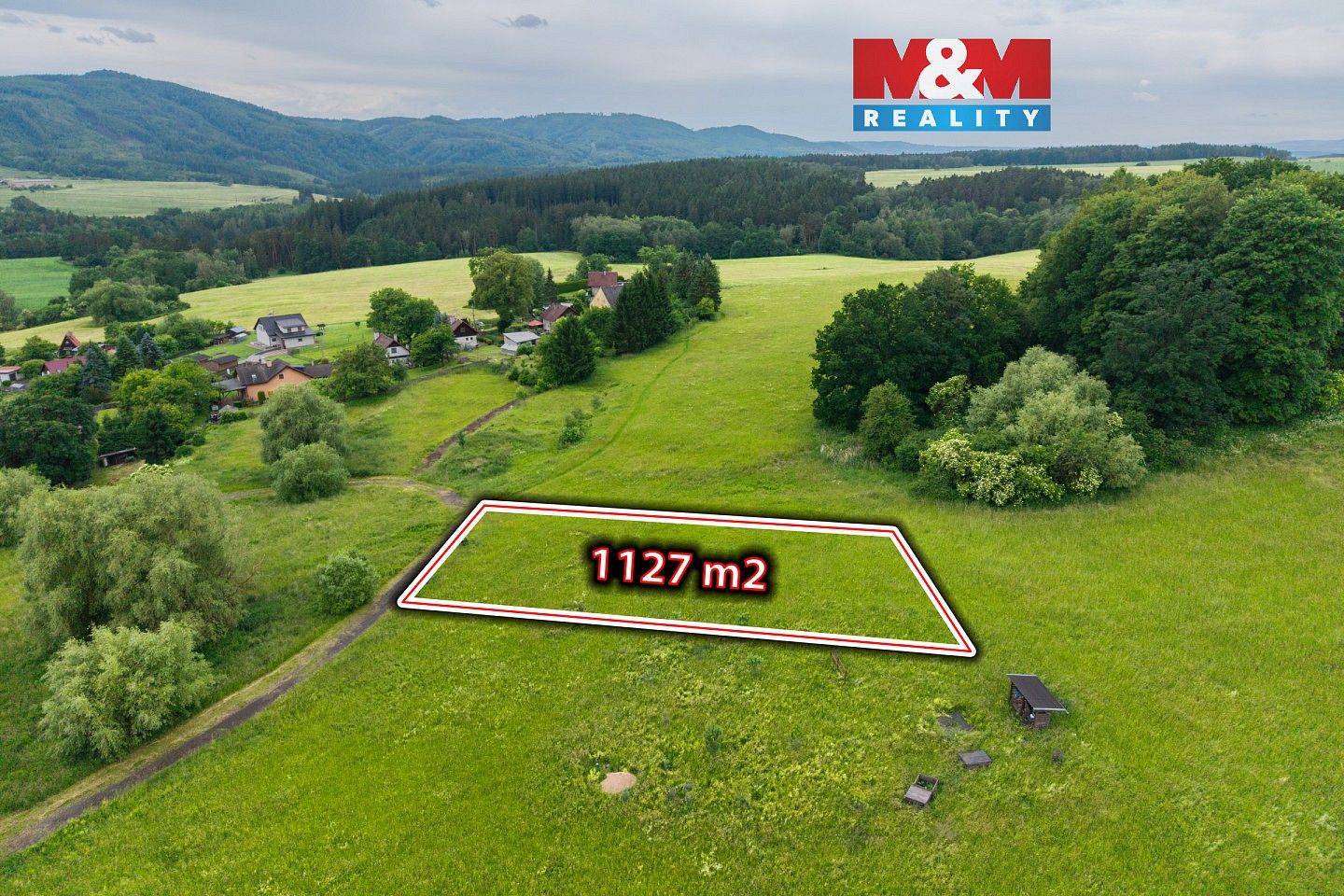 Pozemek pro bydlení, 1 127 m²