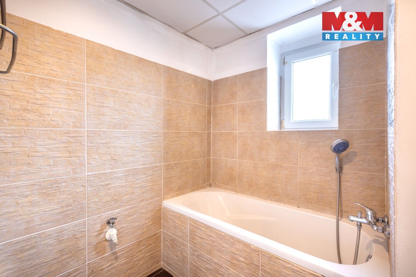 Prodej byt 2+1 - Sídliště, Staňkovice, 56 m²