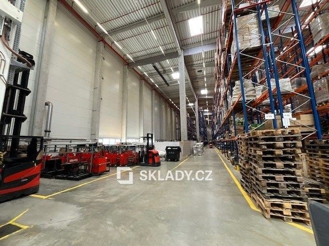 Pronájem sklad - Hradec Králové, 7 000 m² - 5