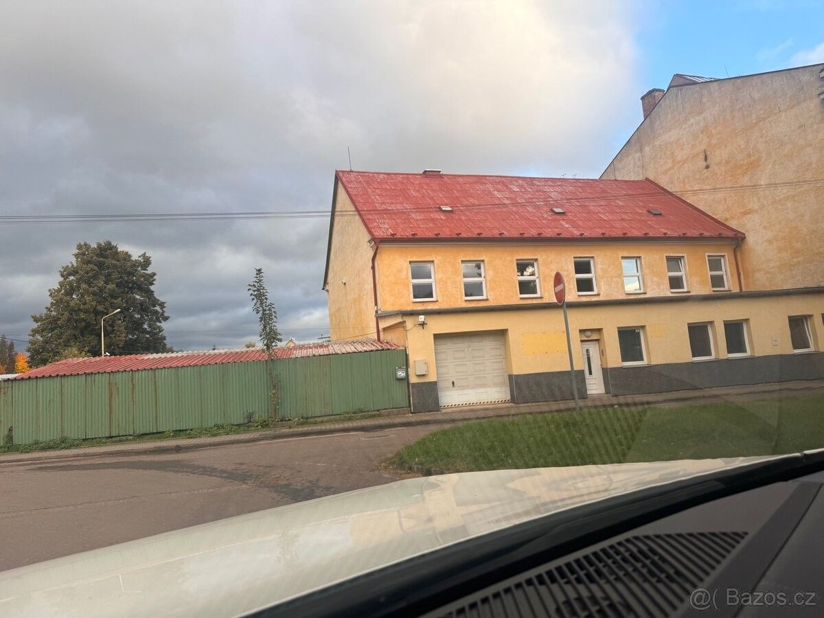 Rodinné domy, Broumov, 550 01