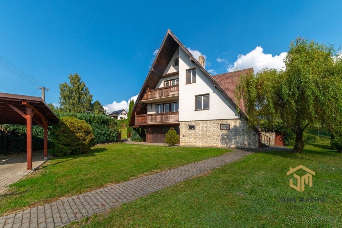 Rodinné domy, Újezd u Valašských Klobouk, 763 25