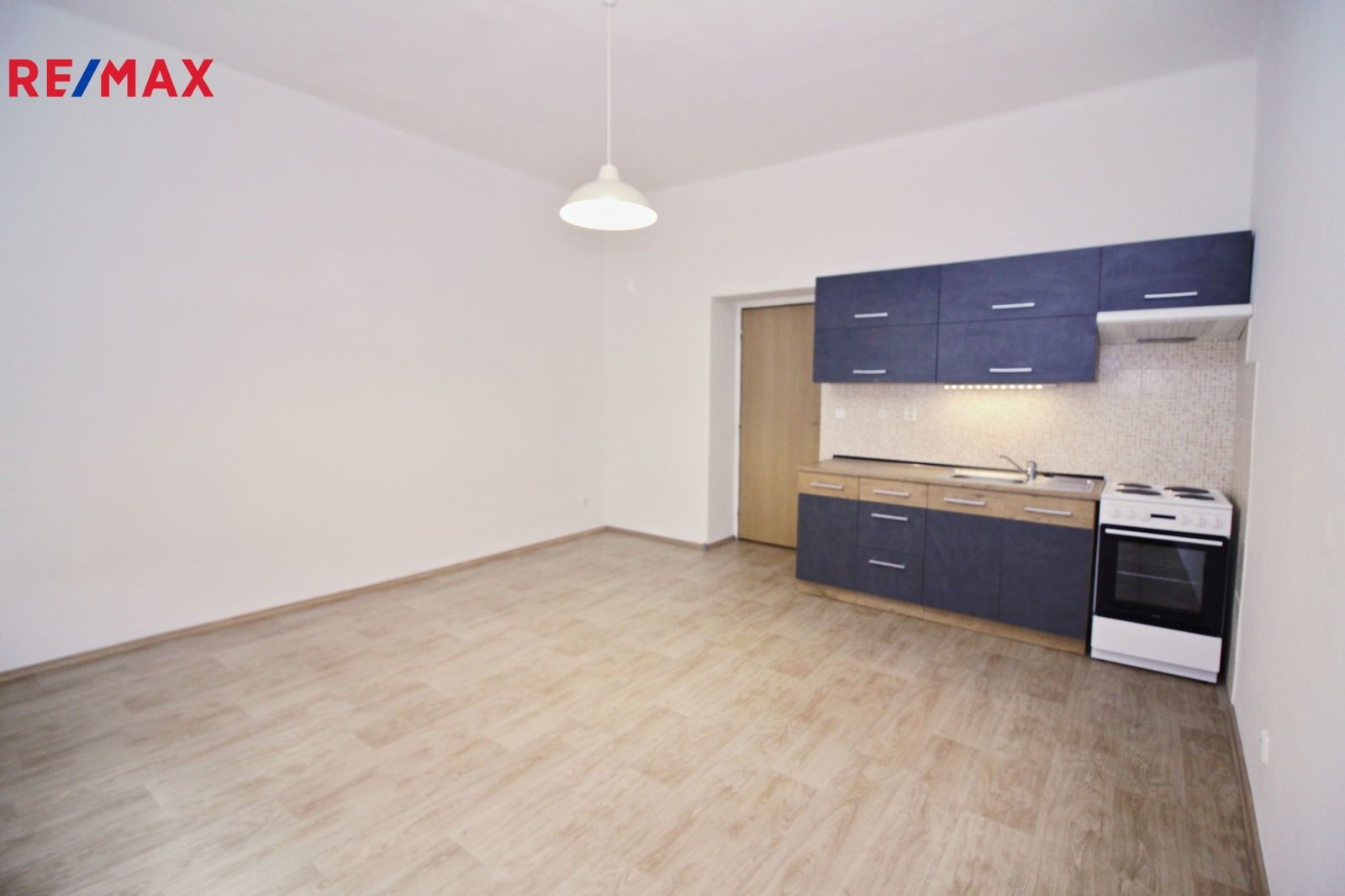 Pronájem byt 2+kk - Třebízského, Žatec, 39 m²