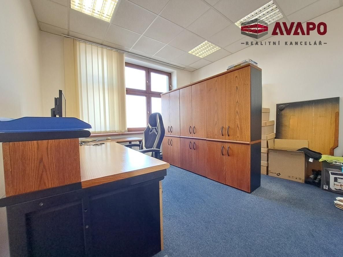 Pronájem kancelář - Krnovská, Opava, 78 m²