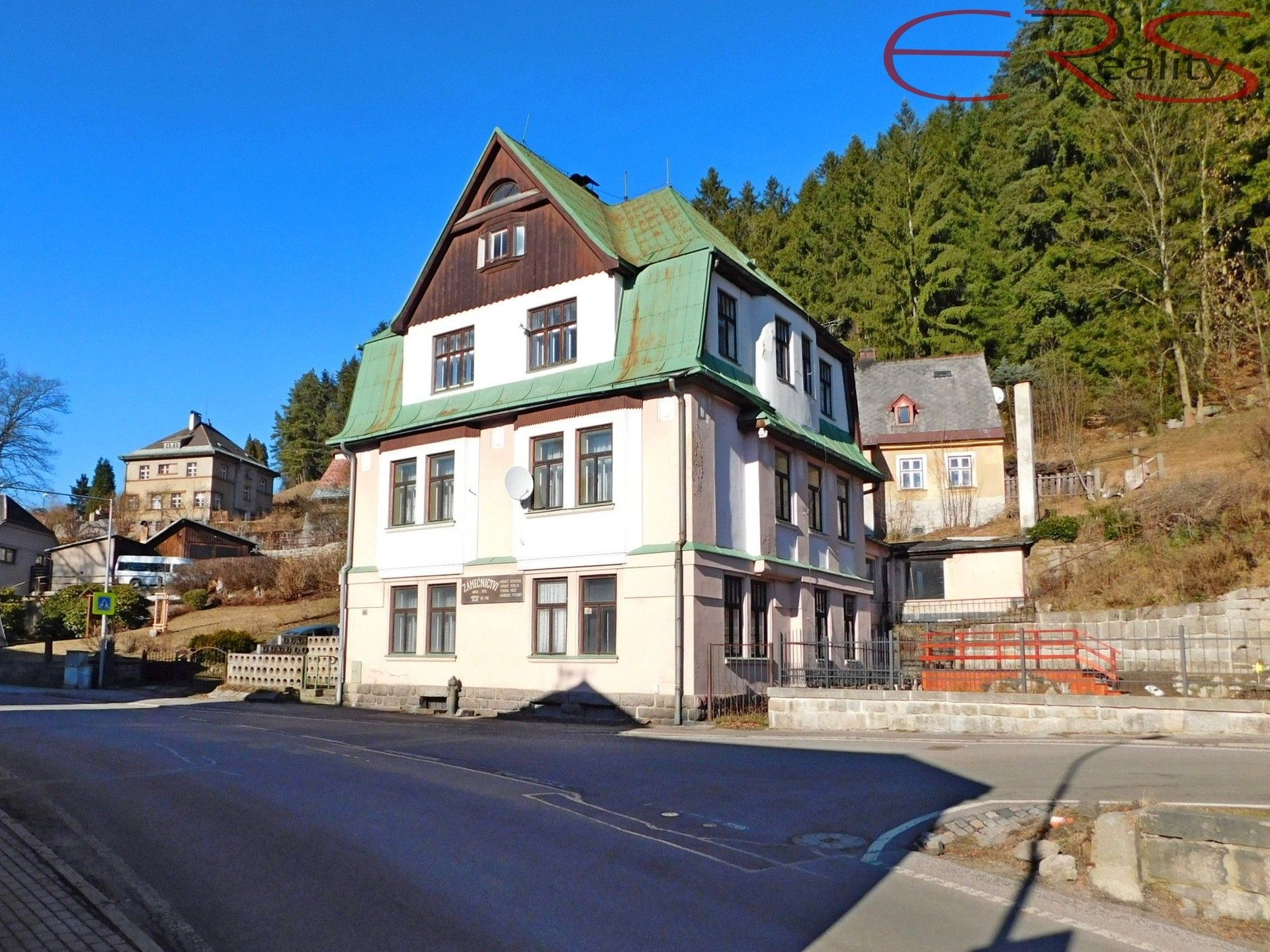 Rodinné domy, Janov nad Nisou, 250 m² - 1