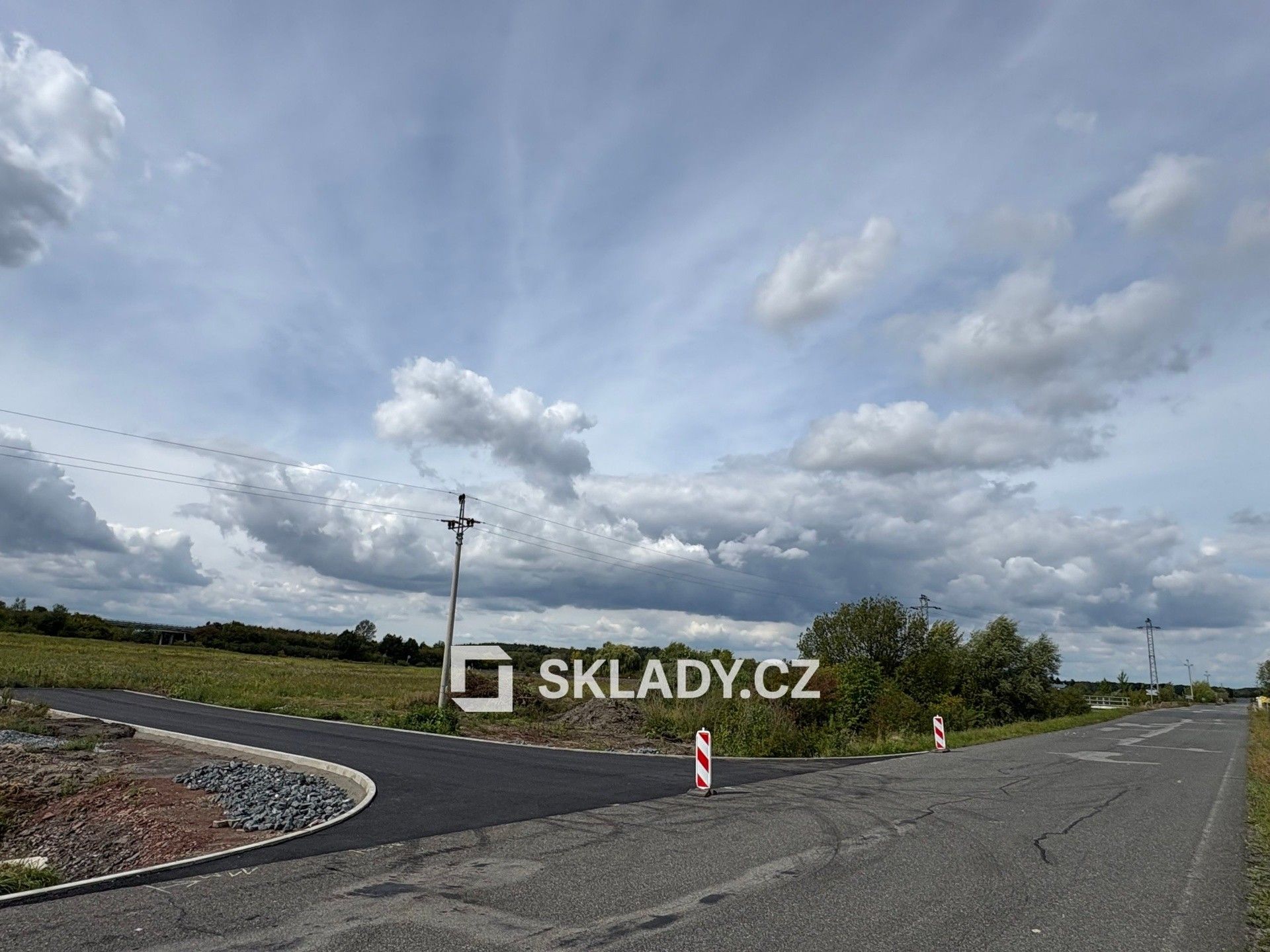 Prodej komerční pozemek - Ovčáry - 5