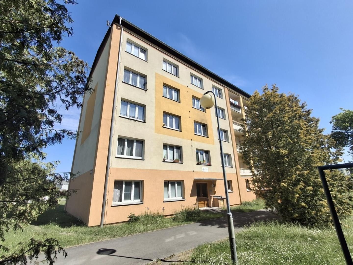 Prodej byt 3+1 - Otakara Březiny 199, Františkovy Lázně, 72 m² - 1