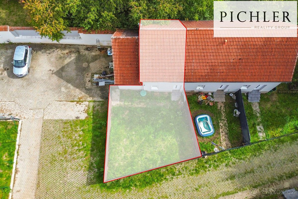 Prodej rodinný dům - Líšťany, 330 35