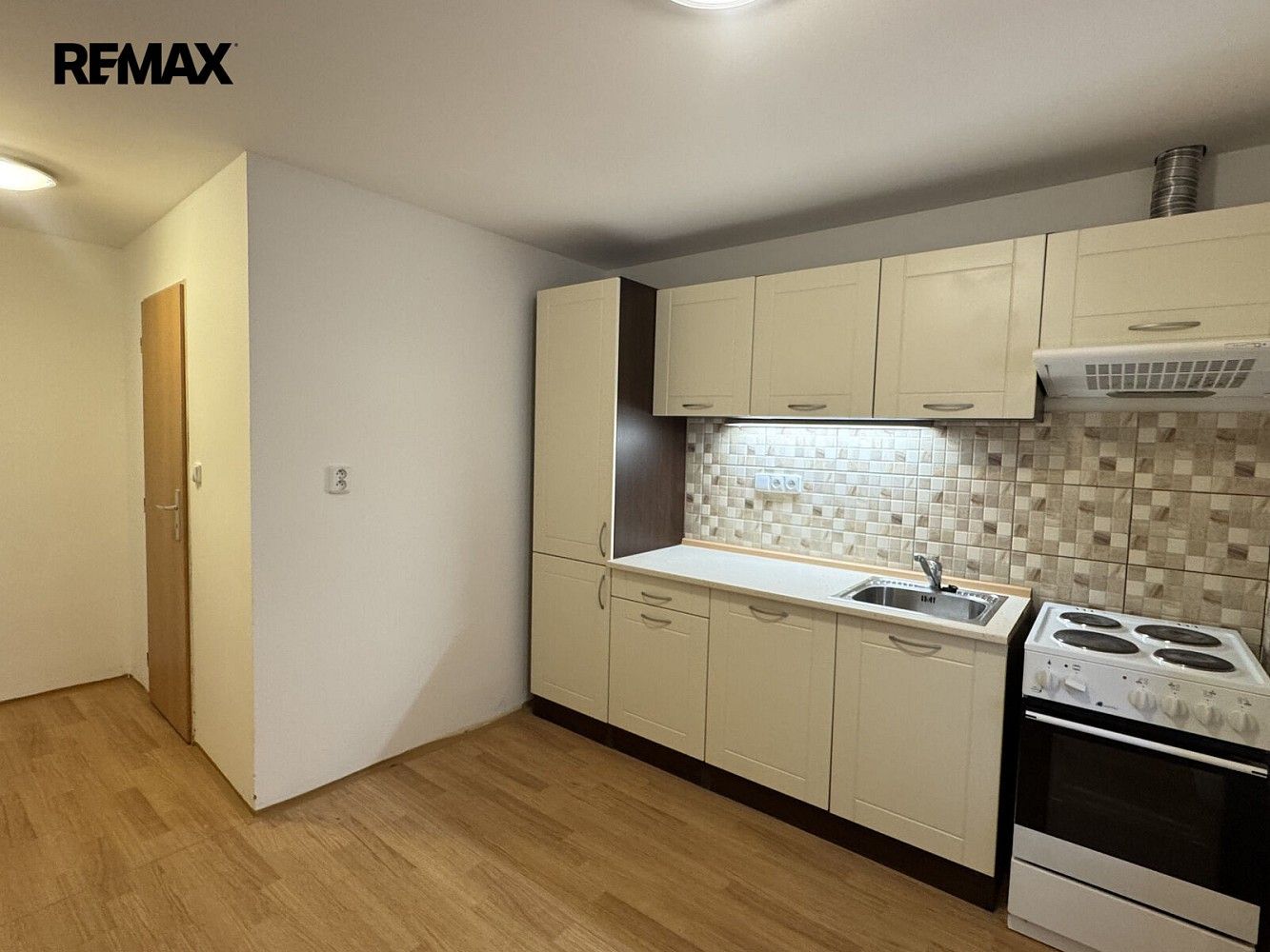 2+1, Krabčice, okres Litoměřice, Ústecký kraj, 48 m² - 1