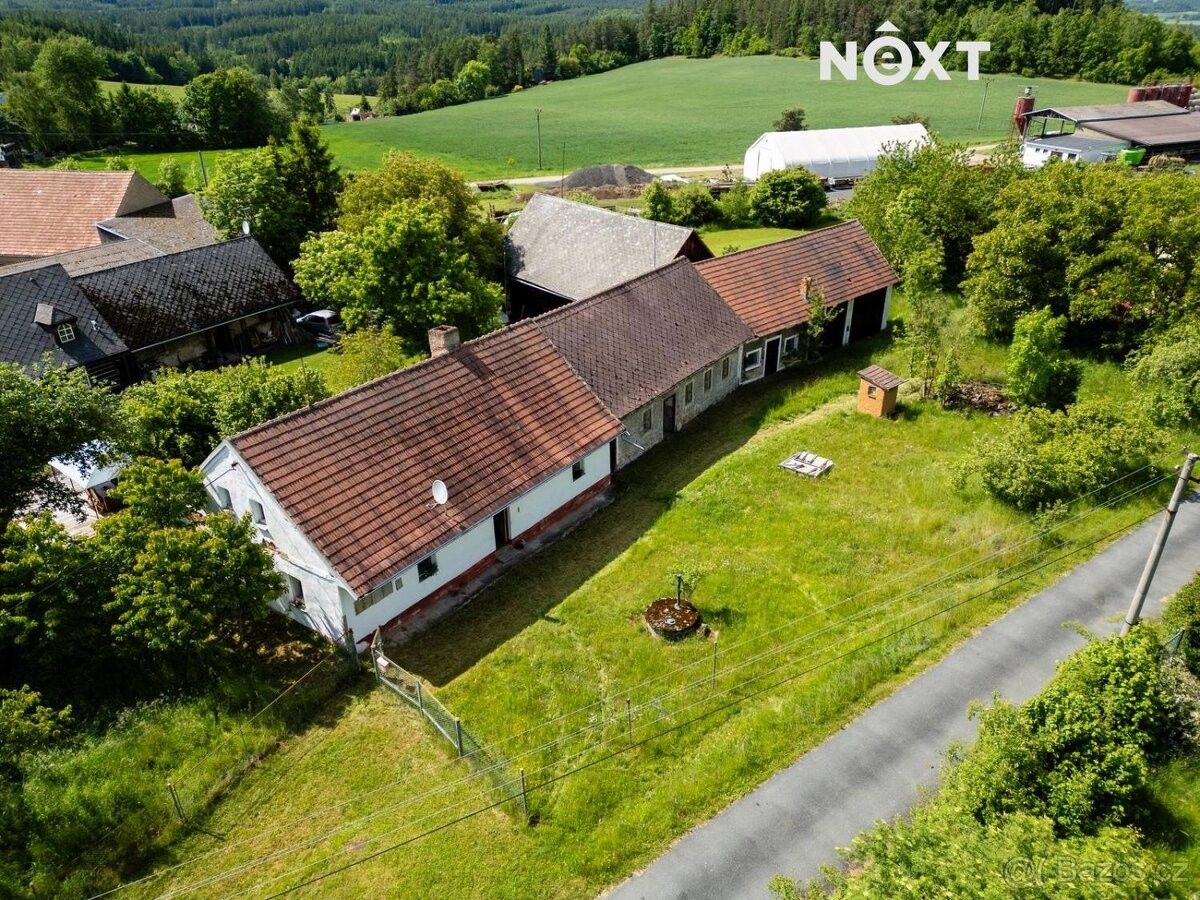 Chaty, Zbiroh, 338 08