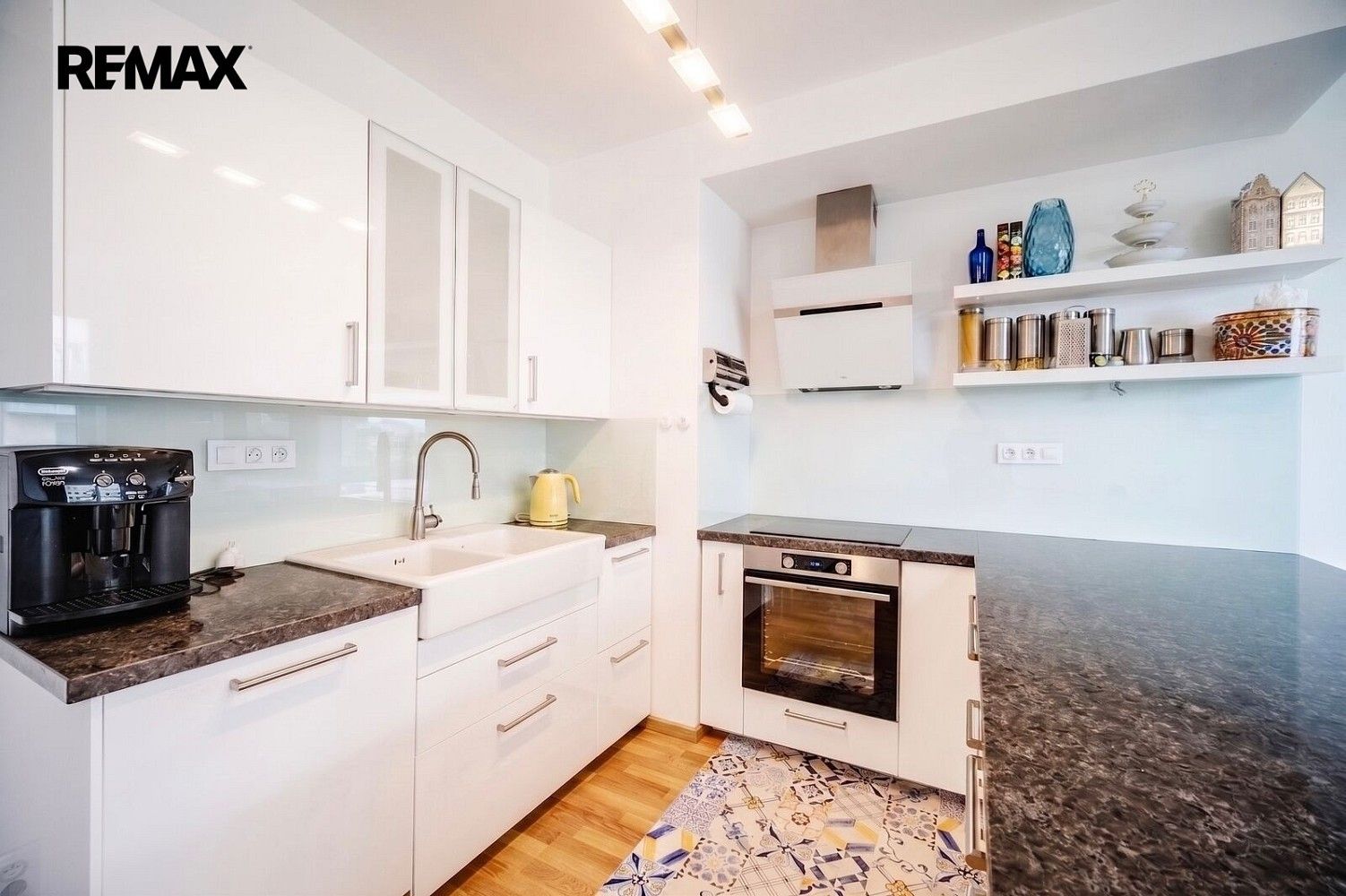 Prodej byt 4+kk - Praha - Strašnice, okres Praha 3, Hlavní město Praha, 93 m² - 5