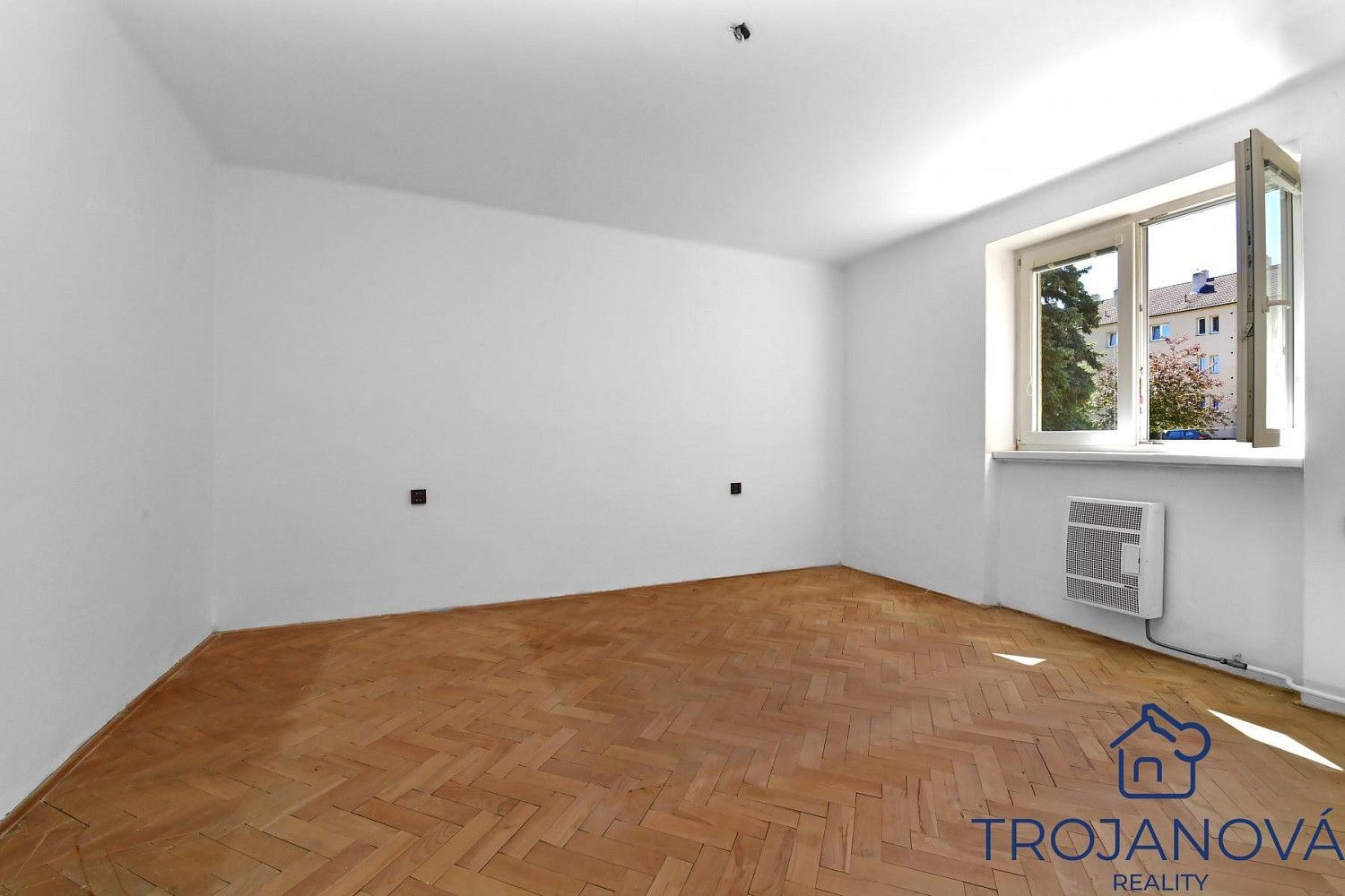Byt 2+1 · 60 m² · Benešov, Středočeský kraj - 2