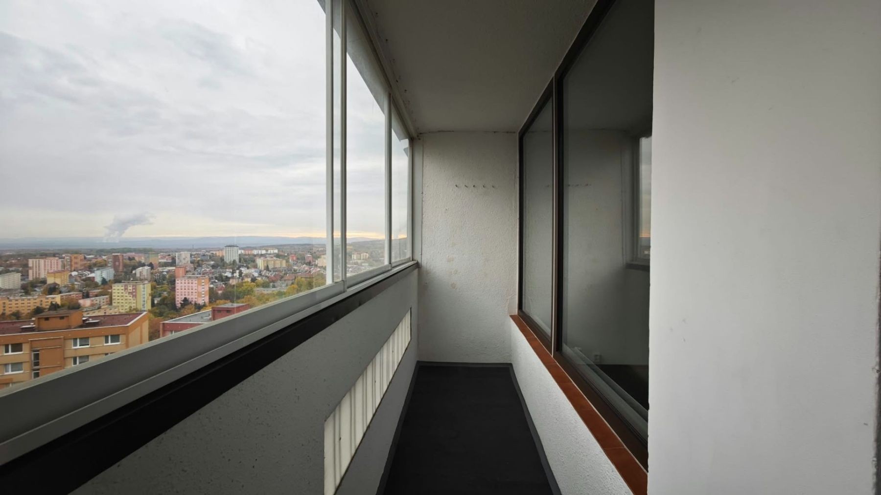 Pronájem byt 1+kk - Březenecká, Chomutov - Chomutov I, Ústecký kraj, 29 m² - 2
