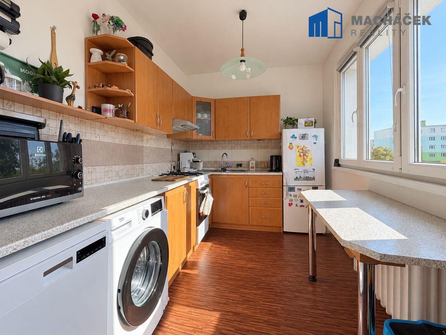 Byt 2+1 · 54 m² · V Domkách, Duchcov - 3