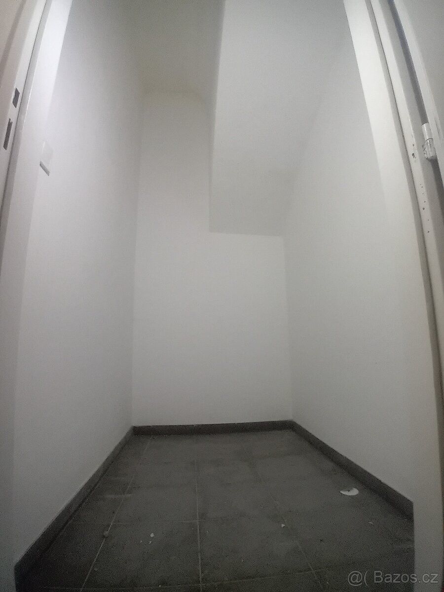 Pronájem sklad - Praha, 120 00