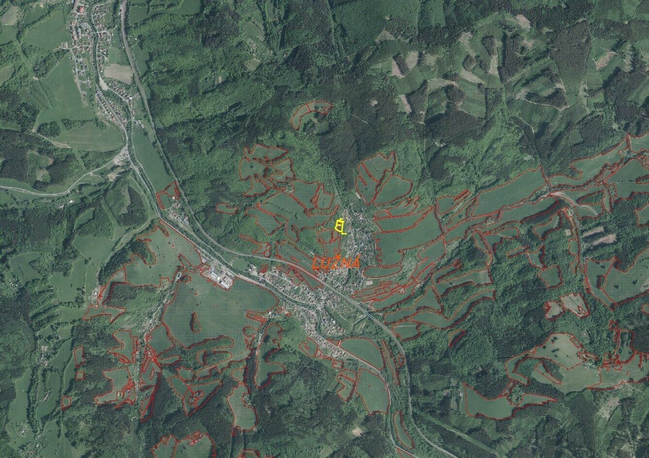 Prodej zemědělský pozemek - Lužná, 2 m²