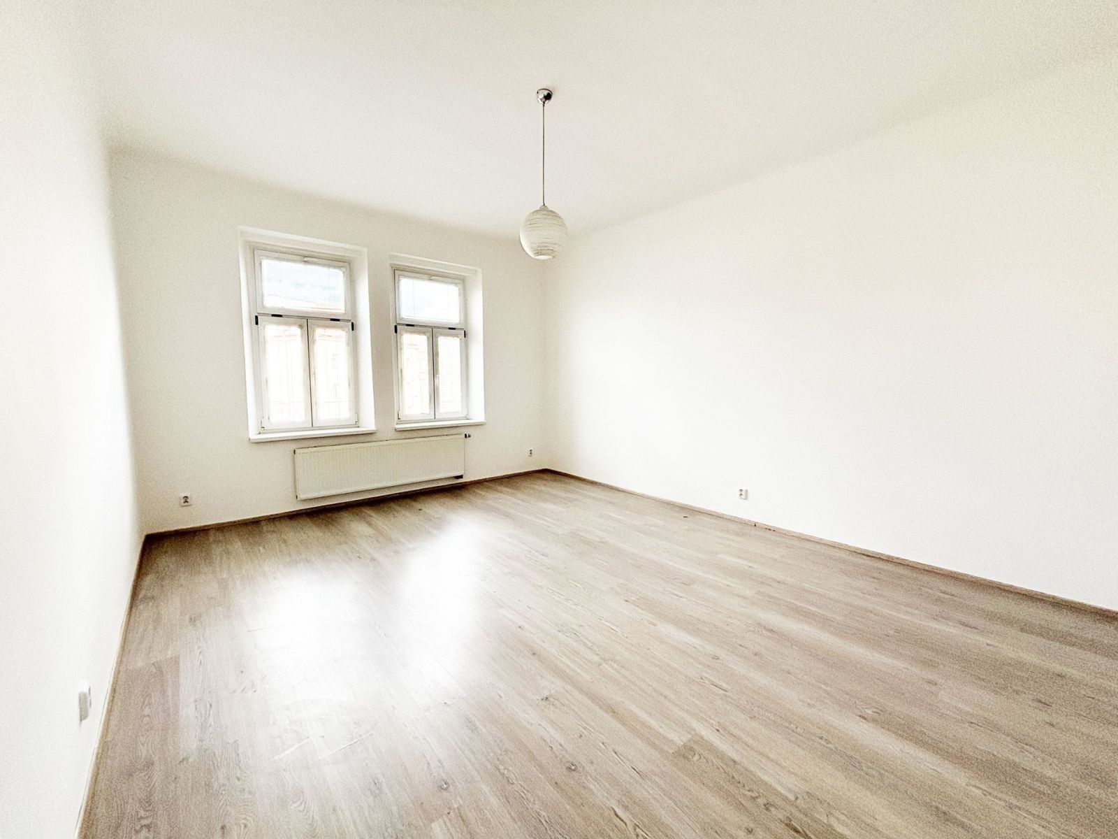 1+1, Husova, Plzeň - Plzeň, Plzeňský kraj, 55 m²