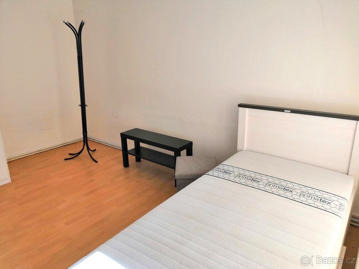 Byty, Ostrava, 702 00