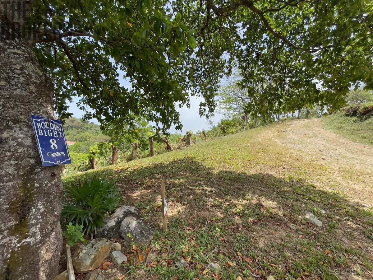 Prodej pozemek pro bydlení - 987 66, Zahraničí