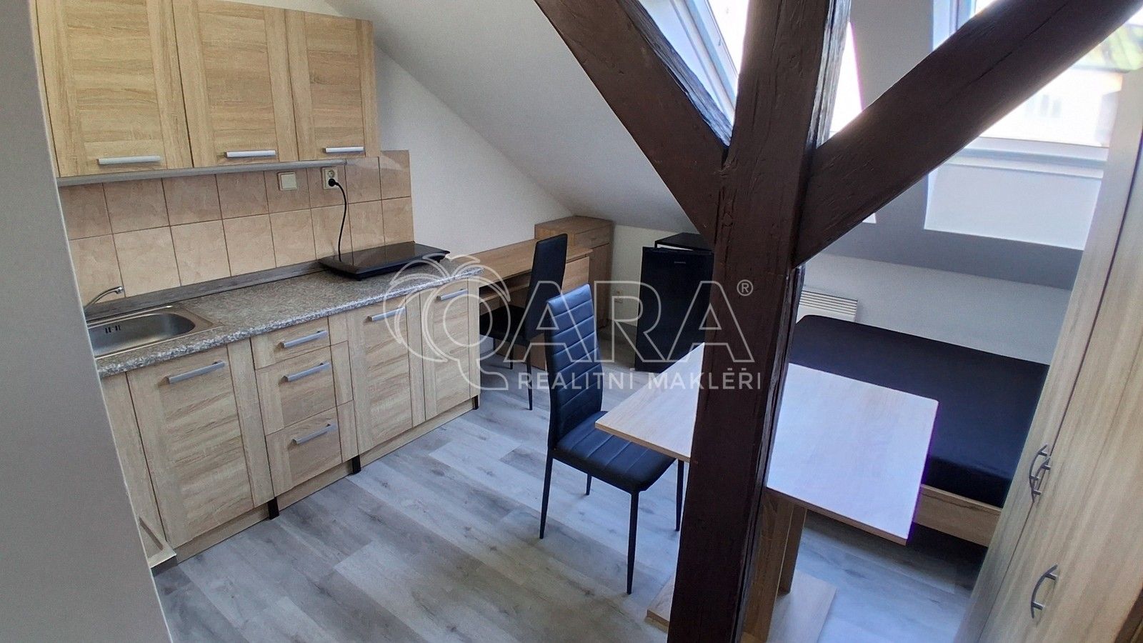 1+kk, Lidická, Praha, 19 m²